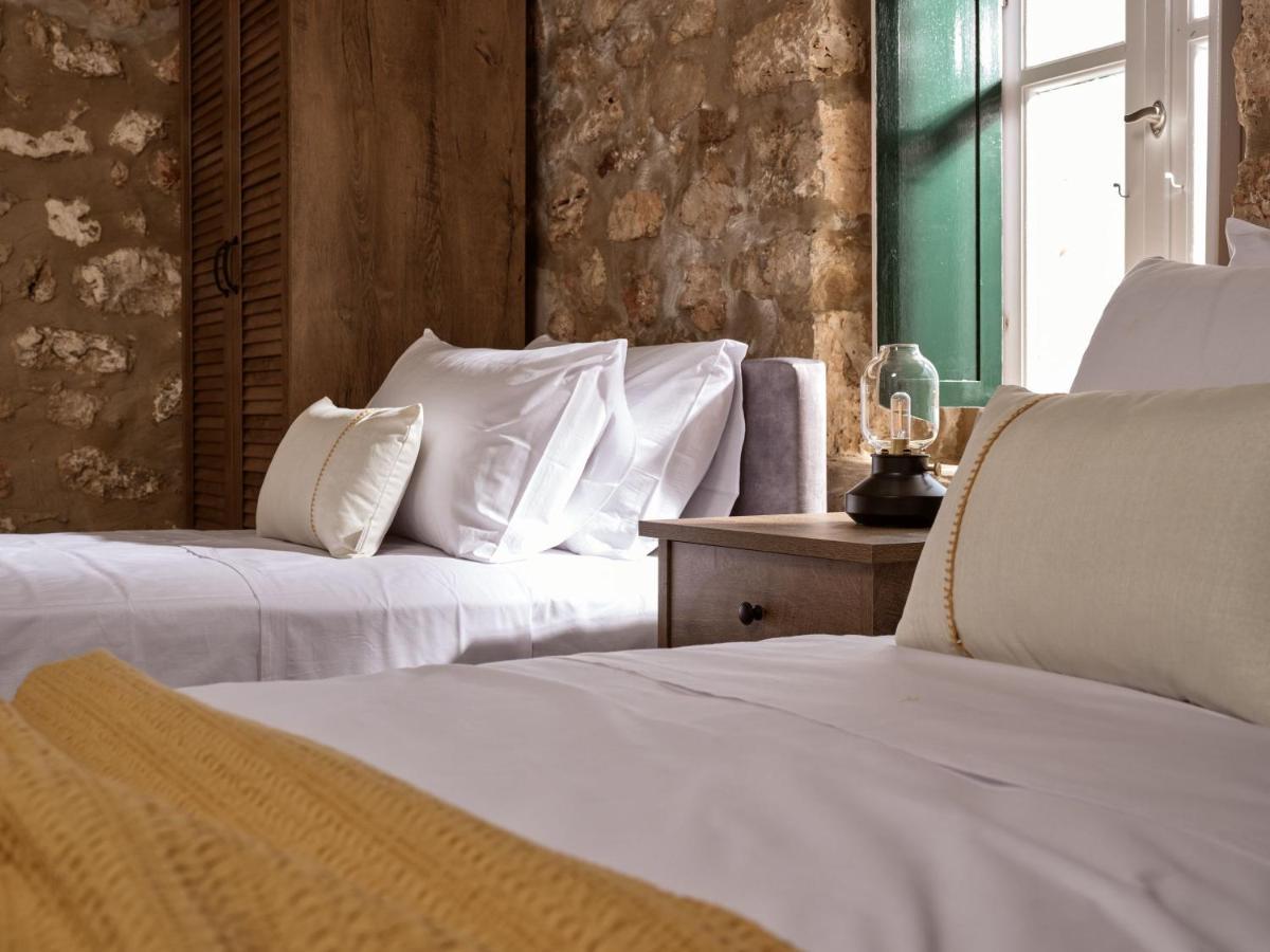 Dounias Village - Traditional Architecture & Modern Luxury * Koríthion